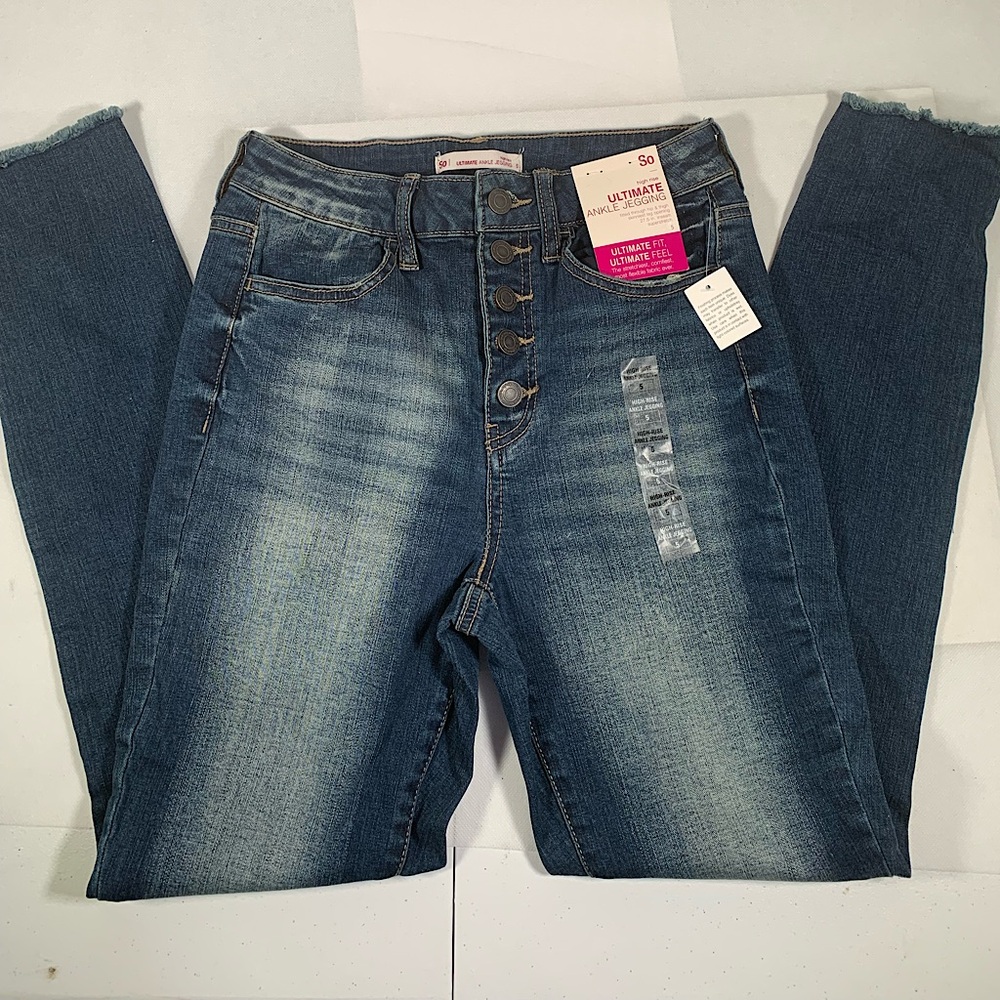 So Ultimate Ankle Jeggings High Rise size 5 brand new with tags